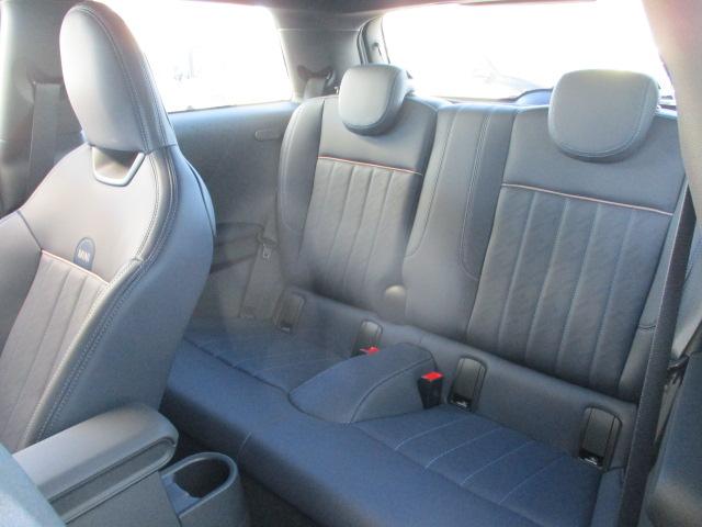 MINI クーパーS フェイバリット・トリム 18AW ACC 全方位カメラ HUDデモカー禁煙 フェイバードトリム アダプティブLEDヘッドライト シートヒーター ステアリングヒーター アップルカープレイ ワイヤレスチャージ(36枚目)