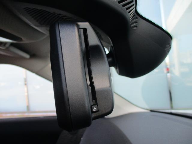 MINI クーパーE クラシック・トリム 17AW ACC全方位カメラ HUD デモカー禁煙 クラッシックトリム アダプティブLEDヘッドライト オートハイビーム シートヒーター ステアリングヒーター アップルカープレイ ワイヤレスチャージ(24枚目)