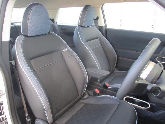 MINI クーパーE クラシック・トリム 17AW ACC全方位カメラ HUD デモカー禁煙 クラッシックトリム アダプティブLEDヘッドライト オートハイビーム シートヒーター ステアリングヒーター アップルカープレイ ワイヤレスチャージ(27枚目)