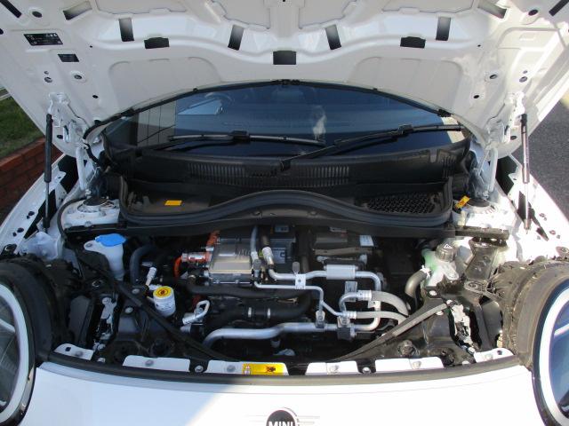 MINI クーパーE クラシック・トリム 17AW ACC全方位カメラ HUD デモカー禁煙 クラッシックトリム アダプティブLEDヘッドライト オートハイビーム シートヒーター ステアリングヒーター アップルカープレイ ワイヤレスチャージ(40枚目)