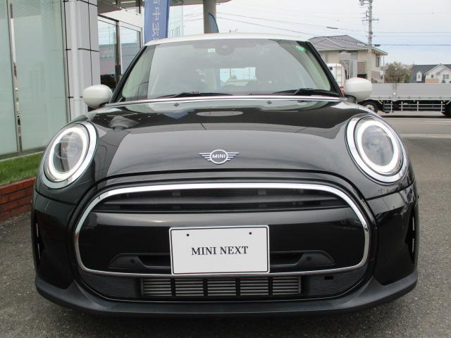 MINI クーパーD クラシック・トリム 16AW ACCシートヒーターRカメラ1オナ禁煙 LEDヘッドライト アップルカープレイ(2枚目)