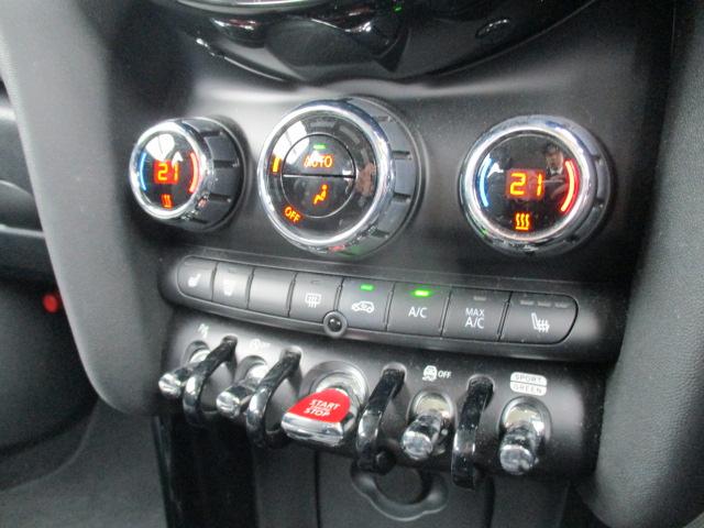 MINI クーパーD クラシック・トリム 16AW ACCシートヒーターRカメラ1オナ禁煙 LEDヘッドライト アップルカープレイ(23枚目)