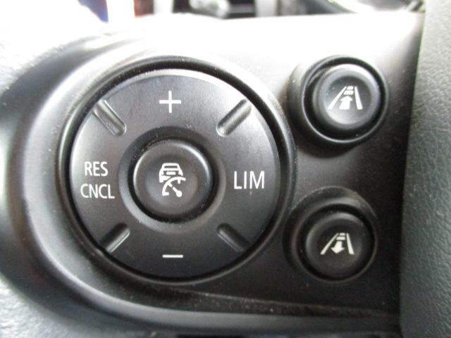 ＭＩＮＩ クーパーＳ　１７ＡＷ　ＬＥＤヘッドライトＲカメラ１オナ禁煙　ＡＣＣ　オートライト（15枚目）