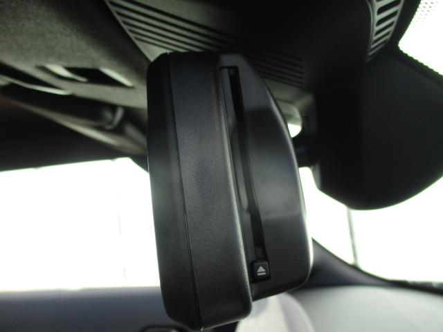 ＭＩＮＩ クーパーＳ　コンバーチブル　フェイバリット・トリム　１８ＡＷ　ＡＣＣ　全方位カメラ　ＨＵＤデモカー禁煙　アダプティブＬＥＤヘッドライト　オートハイビーム　シート・ステアリングヒーター　電動シート　フェイバードトリム（24枚目）