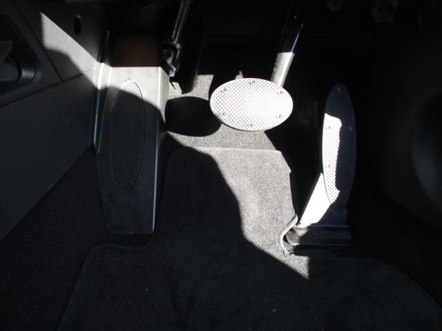 ＭＩＮＩ クーパーＳ　コンバーチブル　フェイバリット・トリム　１８ＡＷ　ＡＣＣ　全方位カメラ　ＨＵＤデモカー禁煙　アダプティブＬＥＤヘッドライト　オートハイビーム　シート・ステアリングヒーター　電動シート　フェイバードトリム（34枚目）