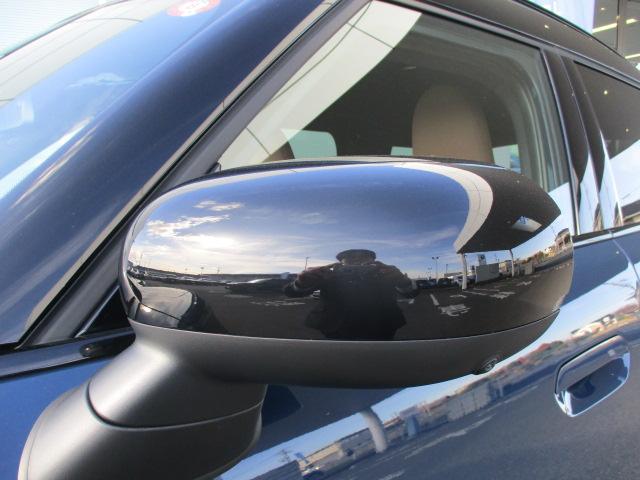 ＭＩＮＩ カントリーマンＳオール４　フェイバリット・トリム　１９ＡＷ　ＡＣＣ　全方位カメラＨＵＤデモカー禁煙　アダプティブＬＥＤヘッドライト　オートハイビーム　シート・ステアリングヒーター　ハーマンカードンスピーカー　フェイバードトリム　アップルカープレイ（12枚目）