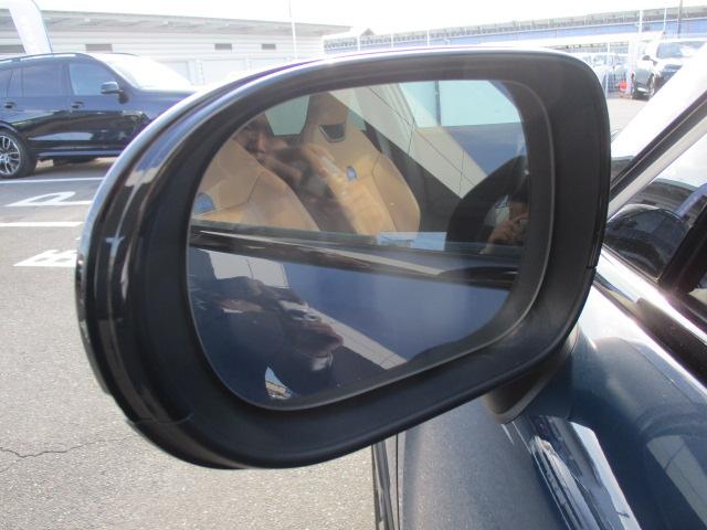 ＭＩＮＩ カントリーマンＳオール４　フェイバリット・トリム　１９ＡＷ　ＡＣＣ　全方位カメラＨＵＤデモカー禁煙　アダプティブＬＥＤヘッドライト　オートハイビーム　シート・ステアリングヒーター　ハーマンカードンスピーカー　フェイバードトリム　アップルカープレイ（13枚目）