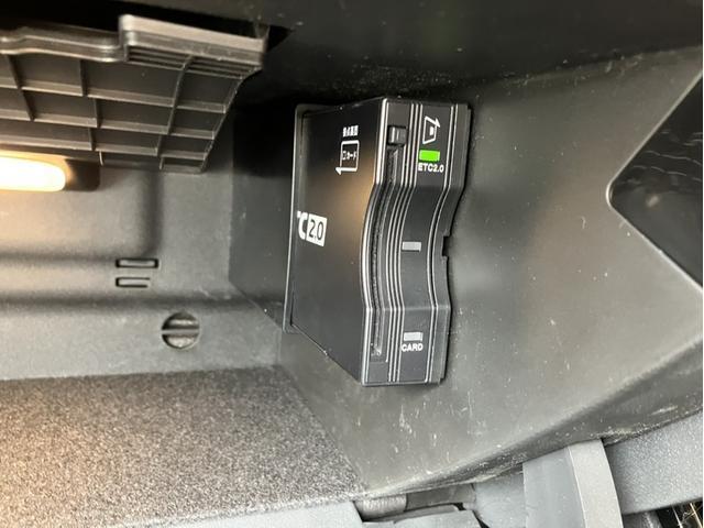 ＣＬＡクラス シューティングブレーク ＣＬＡ２００ｄ　シューティングブレーク　ＡＭＧライン　ＡＭＧラインパッケージ　アドバンスドパッケージ　レザーエクスクルーシブパッケージ　パノラミックスライディングルーフ　メモリ付きパワーシート　シートヒーター　認定中古車保証２年（28枚目）