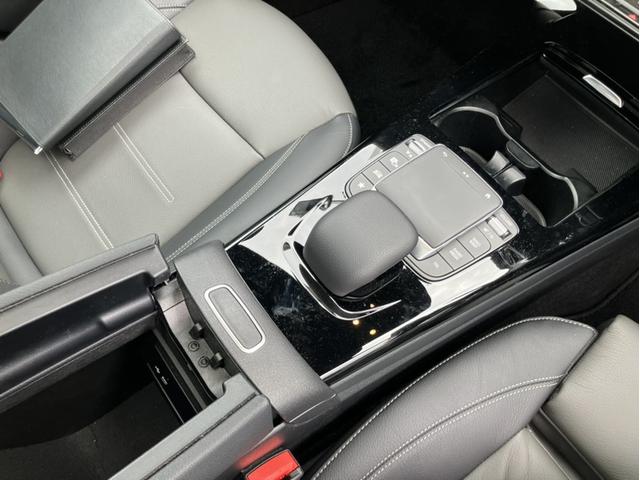 Ａクラスセダン Ａ２００ｄ　セダン　ＡＭＧラインパッケージ　ＡＭＧラインパッケージ　ＡＭＧレザーエクスクルーシブパッケージ　アドバンスドパッケージ　３６０°カメラ　シートヒーター（18枚目）