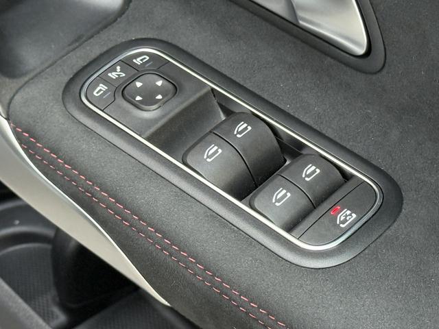 Ａクラス Ａ２００ｄ　ＡＭＧラインパッケージ　メモリ付きパワーシート　シートヒーター　後期モデル　純正ナビ　ＴＶ　ＥＴＣ　オートクルーズコントロール　新車保証継承　認定中古車（15枚目）