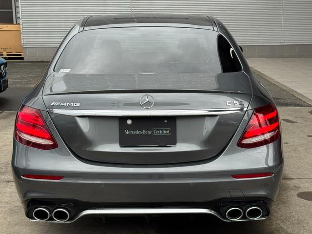 Ｅクラス Ｅ５３　４マチック＋　正規認定中古車　認定中古車保証２年　弊社お下取り車　禁煙車　サンルーフ　ベージュ革電動シート　ブルメスターサラウンドサウンドシステム　３６０°カメラ　ＬＥＤヘッドライト　Ｂｌｕｅｔｏｏｔｈ　ＵＳＢ（6枚目）