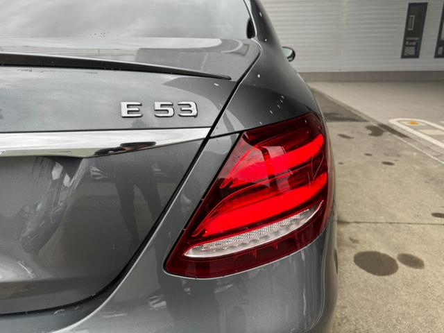 Ｅクラス Ｅ５３　４マチック＋　正規認定中古車　認定中古車保証２年　弊社お下取り車　禁煙車　サンルーフ　ベージュ革電動シート　ブルメスターサラウンドサウンドシステム　３６０°カメラ　ＬＥＤヘッドライト　Ｂｌｕｅｔｏｏｔｈ　ＵＳＢ（8枚目）