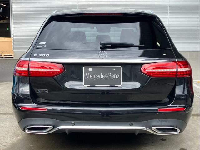 Eクラスステーションワゴン E300 ステーションワゴン スポーツ 認定中古車保証2年 弊社ユーザー様お下取り車両 エクスクルーシブパッケージ パノラミックスライディングルーフ エアバランスパッケージ ブルメスターサラウンドサウンドシステム ヘッドアップディスプレイ(4枚目)