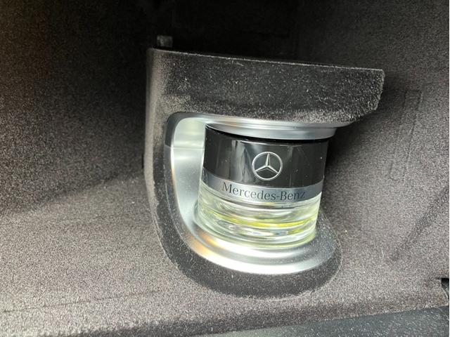 Eクラスステーションワゴン E300 ステーションワゴン スポーツ 認定中古車保証2年 弊社ユーザー様お下取り車両 エクスクルーシブパッケージ パノラミックスライディングルーフ エアバランスパッケージ ブルメスターサラウンドサウンドシステム ヘッドアップディスプレイ(36枚目)