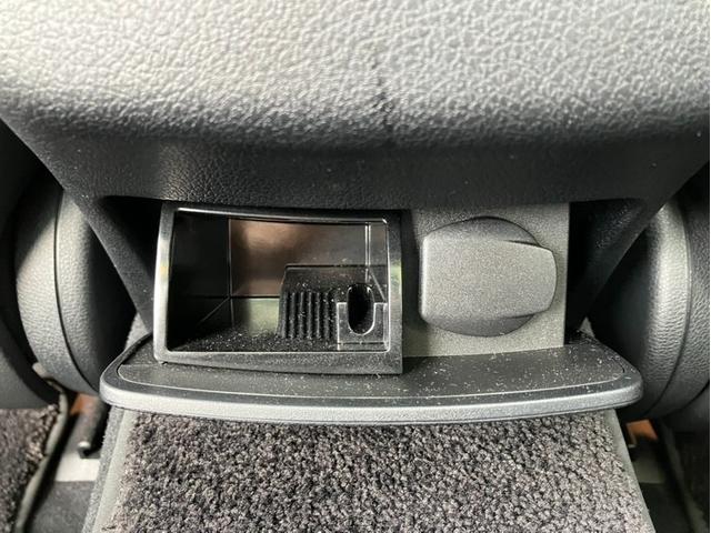 Eクラスステーションワゴン E300 ステーションワゴン スポーツ 認定中古車保証2年 弊社ユーザー様お下取り車両 エクスクルーシブパッケージ パノラミックスライディングルーフ エアバランスパッケージ ブルメスターサラウンドサウンドシステム ヘッドアップディスプレイ(46枚目)