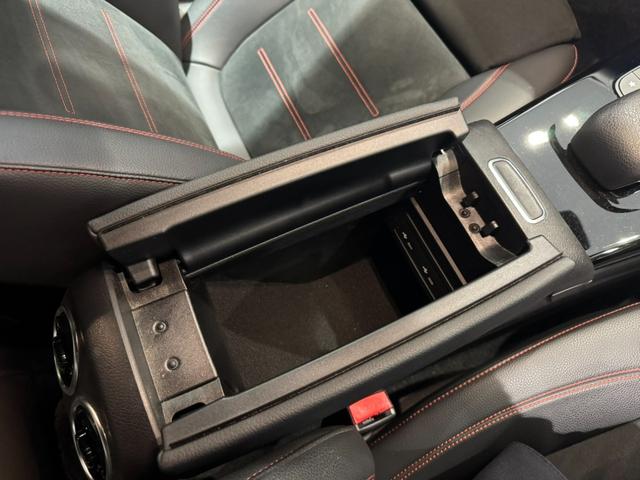 Aクラスセダン A180 スタイルセダン AMGライン ワンオーナー 弊社ユーザー様お下取り車 メモリ付きパワーシート シートヒーター 純正ドラレコ TV ETC ワイヤレスチャージング 認定中古車保証2年(32枚目)
