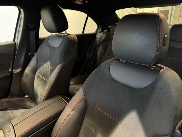 Aクラスセダン A180 スタイルセダン AMGライン ワンオーナー 弊社ユーザー様お下取り車 メモリ付きパワーシート シートヒーター 純正ドラレコ TV ETC ワイヤレスチャージング 認定中古車保証2年(43枚目)