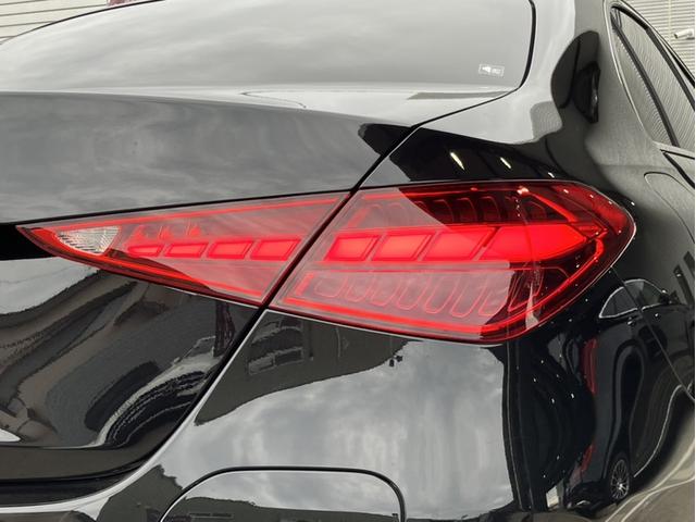 Cクラス C350eスポーツ 正規認定中古車 認定中古車保証2年付 新車保証継承 パノラミックスライディングルーフ 禁煙車 黒半革電動シート パーキングアシスト 360°カメラ LEDヘッドライト 純正ドライブレコーダー(13枚目)