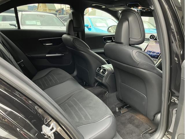 Cクラス C350eスポーツ 正規認定中古車 認定中古車保証2年付 新車保証継承 パノラミックスライディングルーフ 禁煙車 黒半革電動シート パーキングアシスト 360°カメラ LEDヘッドライト 純正ドライブレコーダー(29枚目)