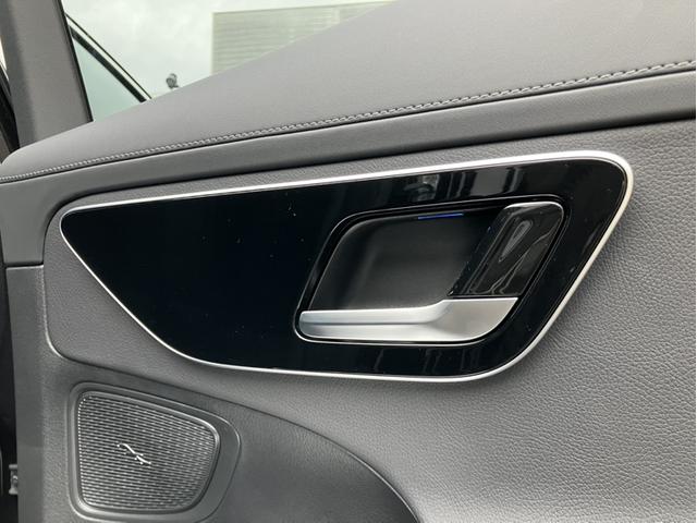 Cクラス C350eスポーツ 正規認定中古車 認定中古車保証2年付 新車保証継承 パノラミックスライディングルーフ 禁煙車 黒半革電動シート パーキングアシスト 360°カメラ LEDヘッドライト 純正ドライブレコーダー(32枚目)