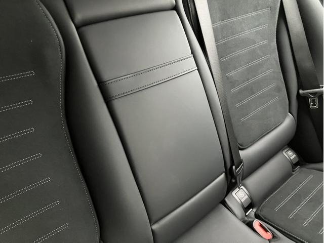 Cクラス C350eスポーツ 正規認定中古車 認定中古車保証2年付 新車保証継承 パノラミックスライディングルーフ 禁煙車 黒半革電動シート パーキングアシスト 360°カメラ LEDヘッドライト 純正ドライブレコーダー(36枚目)