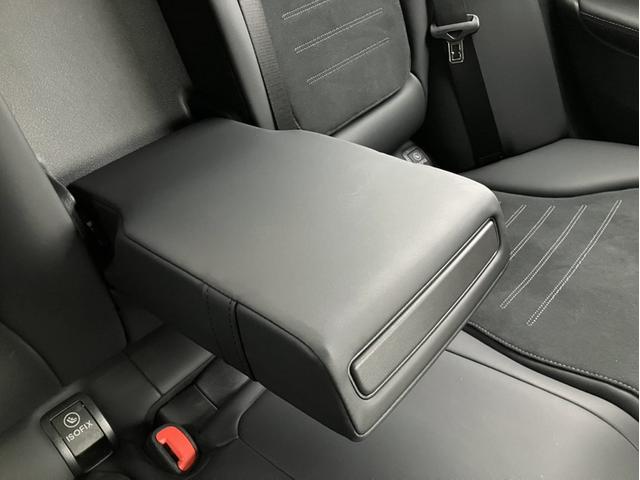 Cクラス C350eスポーツ 正規認定中古車 認定中古車保証2年付 新車保証継承 パノラミックスライディングルーフ 禁煙車 黒半革電動シート パーキングアシスト 360°カメラ LEDヘッドライト 純正ドライブレコーダー(37枚目)