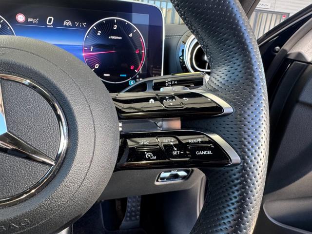 Cクラス C220dアバンギャルド AMGラインパッケージ 正規認定中古車 認定中古車保証2年 AMGラインパッケージ ベーシックパッケージ パノラミックスライディングルーフ 360°カメラ レザーエクスクルーシブパッケージ 禁煙車 LED オプションカラー(6枚目)