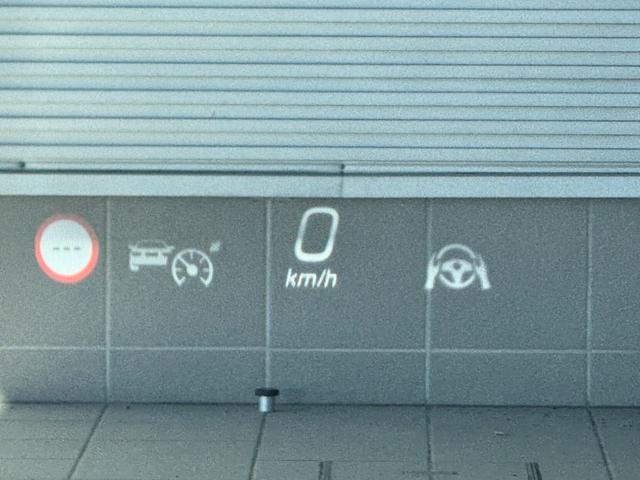 Cクラス C220dアバンギャルド AMGラインパッケージ 正規認定中古車 認定中古車保証2年 AMGラインパッケージ ベーシックパッケージ パノラミックスライディングルーフ 360°カメラ レザーエクスクルーシブパッケージ 禁煙車 LED オプションカラー(18枚目)