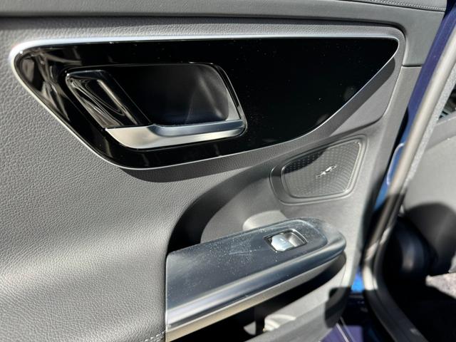 Cクラス C220dアバンギャルド AMGラインパッケージ 正規認定中古車 認定中古車保証2年 AMGラインパッケージ ベーシックパッケージ パノラミックスライディングルーフ 360°カメラ レザーエクスクルーシブパッケージ 禁煙車 LED オプションカラー(39枚目)