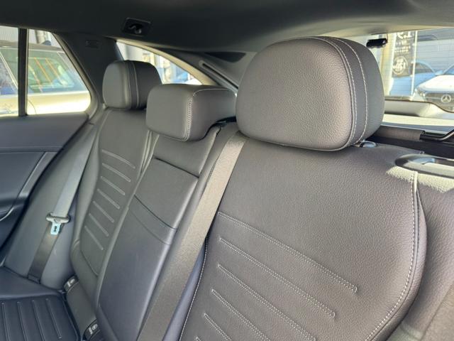 Cクラス C220dアバンギャルド AMGラインパッケージ 正規認定中古車 認定中古車保証2年 AMGラインパッケージ ベーシックパッケージ パノラミックスライディングルーフ 360°カメラ レザーエクスクルーシブパッケージ 禁煙車 LED オプションカラー(40枚目)