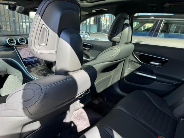 Cクラス C220dアバンギャルド AMGラインパッケージ 正規認定中古車 認定中古車保証2年 AMGラインパッケージ ベーシックパッケージ パノラミックスライディングルーフ 360°カメラ レザーエクスクルーシブパッケージ 禁煙車 LED オプションカラー(41枚目)