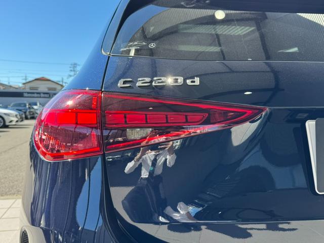 Cクラス C220dアバンギャルド AMGラインパッケージ 正規認定中古車 認定中古車保証2年 AMGラインパッケージ ベーシックパッケージ パノラミックスライディングルーフ 360°カメラ レザーエクスクルーシブパッケージ 禁煙車 LED オプションカラー(51枚目)