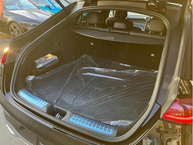 GLC GLC220d 4MクペドライバズP+AMGラインP 新車保証継承 弊社デモカー AMGレザーエクスクルーシブパッケージ パノラミックスライディングルーフ ブルメスター3Dサラウンドサウンドシステム シートヒーター シートベンチレーター 電動テールゲート(14枚目)