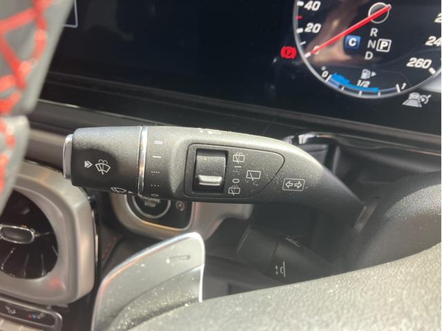 Ｇクラス Ｇ３５０ｄ　ＡＭＧライン　ラグジュアリーパッケージ　アダプティブダンピングシステム　ブルメスターサラウンドサウンドシステム　シートヒーター　シートベンチレーター　認定中古車保証２年　サンルーフ（20枚目）