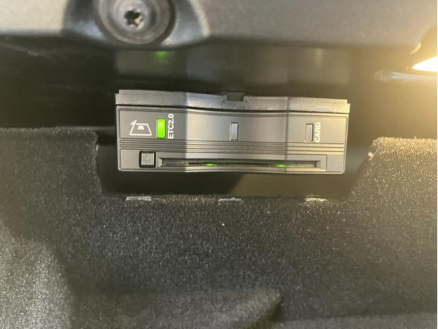 Ｇクラス Ｇ３５０ｄ　ＡＭＧライン　ラグジュアリーパッケージ　アダプティブダンピングシステム　ブルメスターサラウンドサウンドシステム　シートヒーター　シートベンチレーター　認定中古車保証２年　サンルーフ（40枚目）