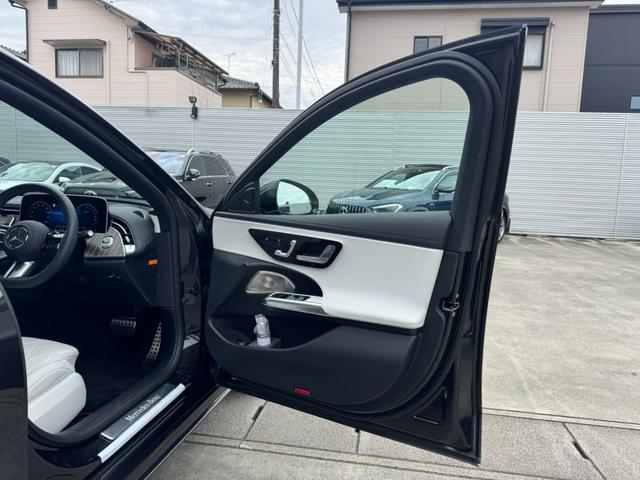 Eクラス E350e スポーツ エディションスター レザーエクスクルーシブパッケージ エアバランスパッケージ アドバンスドパッケージ ブルメスター4Dサラウンドサウンドシステム パノラミックスライディングルーフ ドライバーズパッケージ 新車保証継承(21枚目)