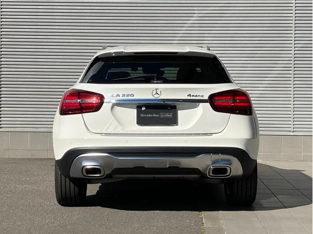 東名高速道路　静岡ＩＣ出口を右折していただき、直進約１ｋｍ左手に当店がございます。　広大な敷地には、認定中古車を多数展示しています。　ＭＢ東名静岡　ＴＥＬ：０５４−２０３−２００１