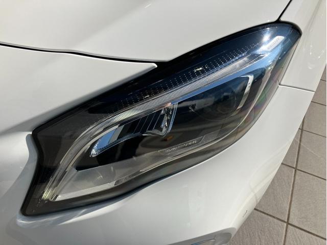 東名高速道路　静岡ＩＣ出口を右折していただき、直進約１ｋｍ左手に当店がございます。　広大な敷地には、認定中古車を多数展示しています。　ＭＢ東名静岡　ＴＥＬ：０５４−２０３−２００１