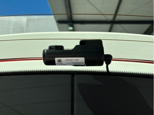 遠方の方もご安心ください。私共がお客様の気になる現車の状態を徹底的に確認し、ご心配であれば写真を撮影後、メール等でお送りいたします。お気軽に何なりとお申し付け下さいませ。