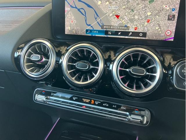 Bクラス B180 ナビゲーションP パノラミックスライディングルーフ レザーEX アドバンスドパッケージ 360度カメラシステム 弊社ユーザー様お下取り車 TV ETC 認定中古車保証2年(16枚目)