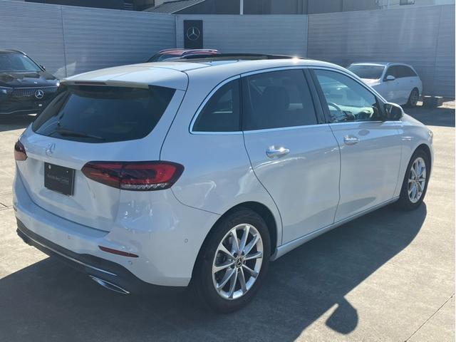 Bクラス B180 ナビゲーションP パノラミックスライディングルーフ レザーEX アドバンスドパッケージ 360度カメラシステム 弊社ユーザー様お下取り車 TV ETC 認定中古車保証2年(29枚目)