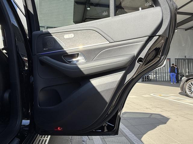 GLE GLE400d 4マチック クーペスポーツ 本革シート パノラミックスライディングルーフ シートヒーター ヘッドアップディスプレイ ブルメスターサウンド 認定中古車保証2年(13枚目)