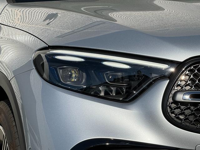 GLC GLC220d 4マチック ドライバーズパッケージ 正規認定中古車 認定中古車保証2年 禁煙車 AMGラインパッケージ パノラミックスライディングルーフ 360°カメラ シートヒーター 新車保証継承 メモリ付きパワーシート 弊社デモカーアップ LED(8枚目)