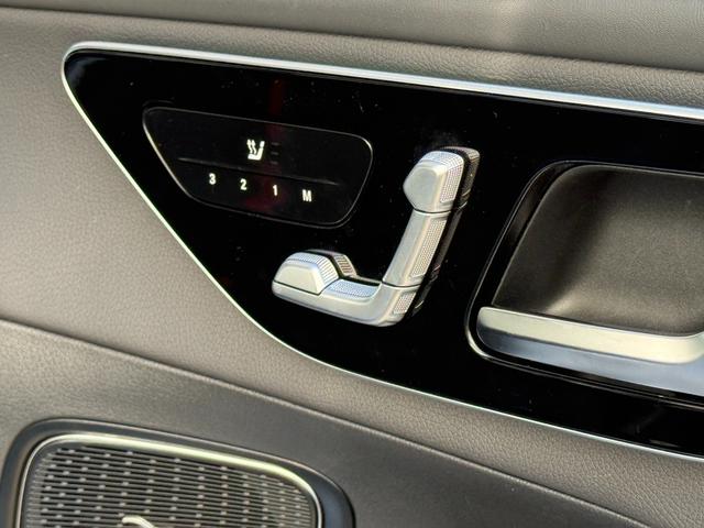 GLC GLC220d 4マチック ドライバーズパッケージ 正規認定中古車 認定中古車保証2年 禁煙車 AMGラインパッケージ パノラミックスライディングルーフ 360°カメラ シートヒーター 新車保証継承 メモリ付きパワーシート 弊社デモカーアップ LED(24枚目)