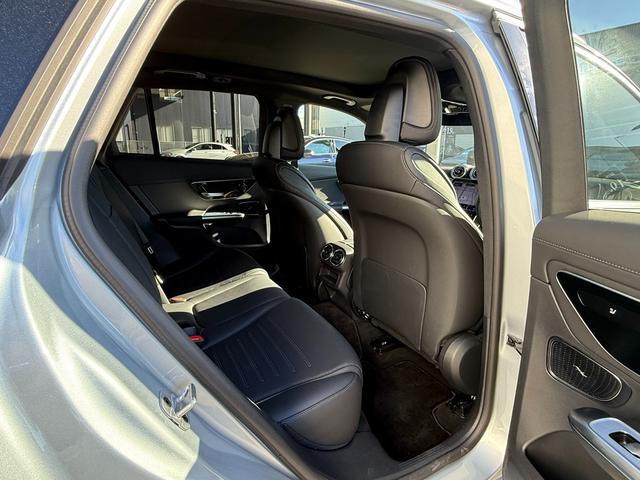 GLC GLC220d 4マチック ドライバーズパッケージ 正規認定中古車 認定中古車保証2年 禁煙車 AMGラインパッケージ パノラミックスライディングルーフ 360°カメラ シートヒーター 新車保証継承 メモリ付きパワーシート 弊社デモカーアップ LED(30枚目)