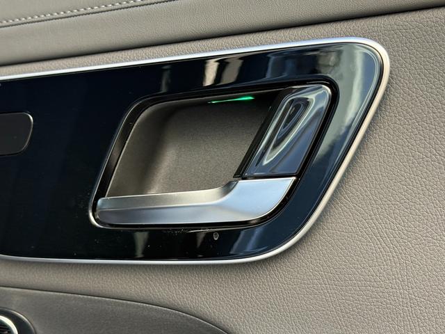 GLC GLC220d 4マチック ドライバーズパッケージ 正規認定中古車 認定中古車保証2年 禁煙車 AMGラインパッケージ パノラミックスライディングルーフ 360°カメラ シートヒーター 新車保証継承 メモリ付きパワーシート 弊社デモカーアップ LED(34枚目)