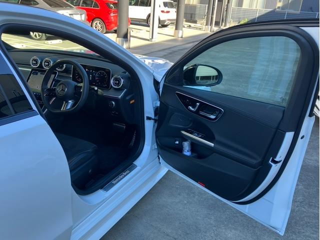 �y�������[�t�p���[�V�[�g�z�V�[�g�|�W�V������d���Œ��߉\�B�V�[�g��n���h���A�~���[�̈ʒu���R�Z�b�g�܂ŋL�������邱�Ƃ��ł��A�{�^�������������Ńx�X�g�|�W�V�������Ăяo���܂��B