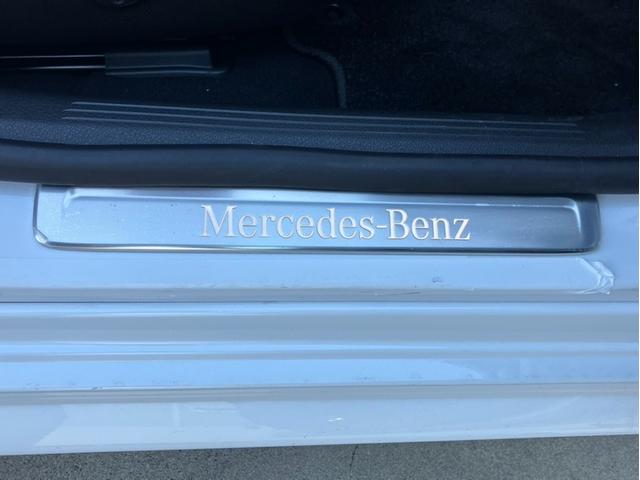 �d�s�b�ԍڊ�𑕔����Ă���܂��B�l�X�Ȋ��������K�p����܂��̂ŁA���݂ł͕K�{�����ƌ����鑕���ɂȂ�܂����B���݃J�[�h���������ł�����A�����ɗ��p�\�ł������܂��B