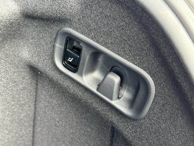 �����������H�@�É��h�b�o�����E�܂��Ă��������A���i��P��������ɓ��X���������܂��B�@�L��ȕ~�n�ɂ́A�F�蒆�ÎԂ𑽐��W�����Ă��܂��B�@�l�a�����É��@�s�d�k�F�O�T�S�|�Q�O�R�|�Q�O�O�P