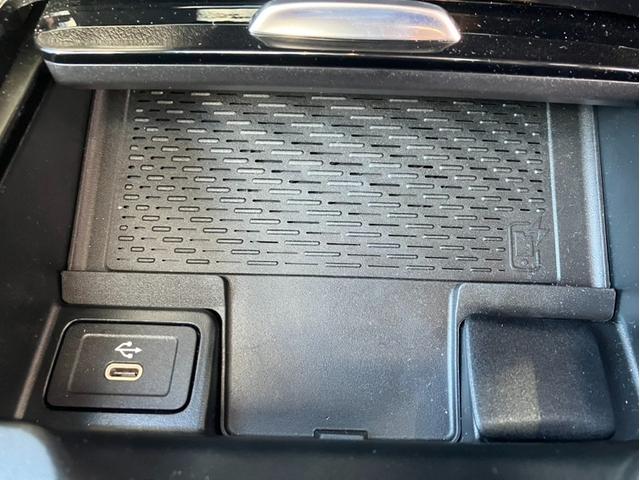 ���R�Θb�������F����A�e�@�\�̎g�p�������特�y��ړI�n�����q�l�֒�Ă���ȂǁA���܂łɂȂ��@�\��񋟂��܂��B